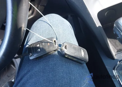 2015 Chevrolet Equinox 1Lt z USA, uszkodzony, nr VIN 2GNFLFEK5F6215931